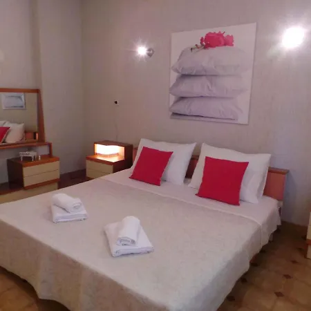 Apartment In Muntic/Istrien 10825