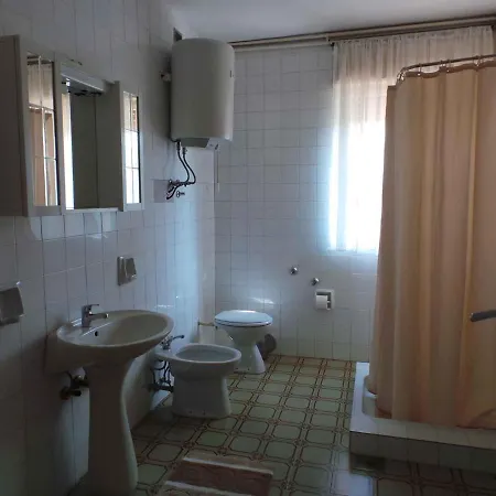 Apartment Apartment In Muntic/Istrien 10825 Muntic